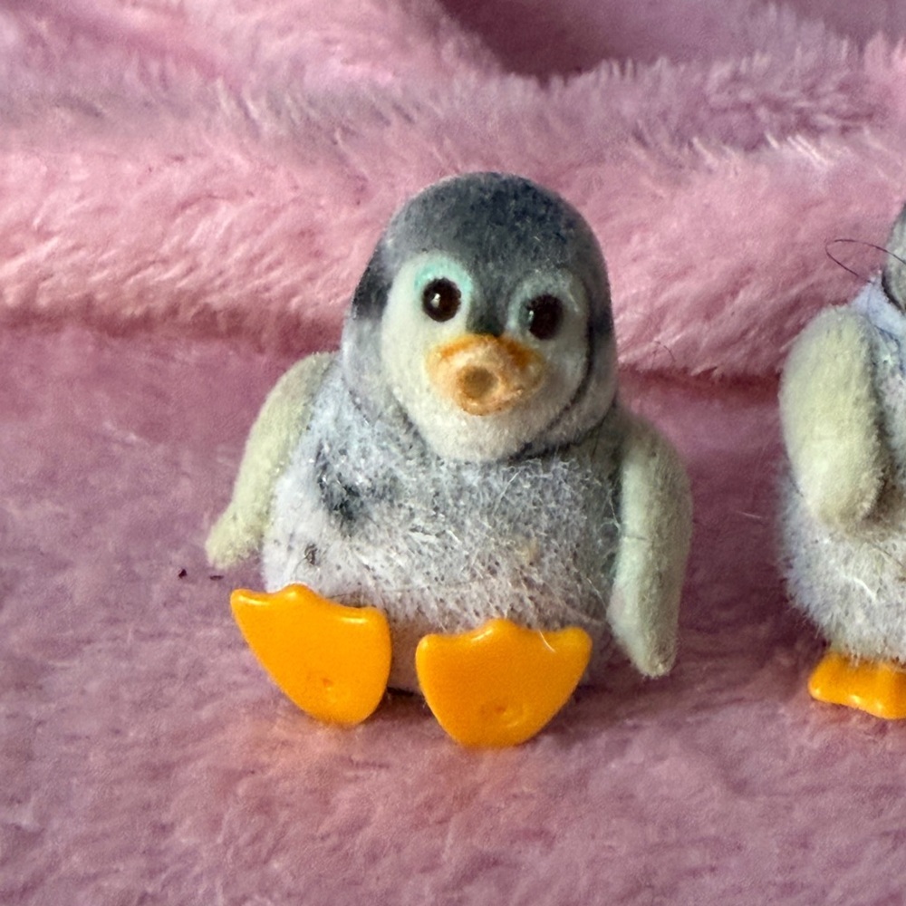 RARE VINTAGE penguin baby calico critters/ sylvanian families - Picture 3 of 4